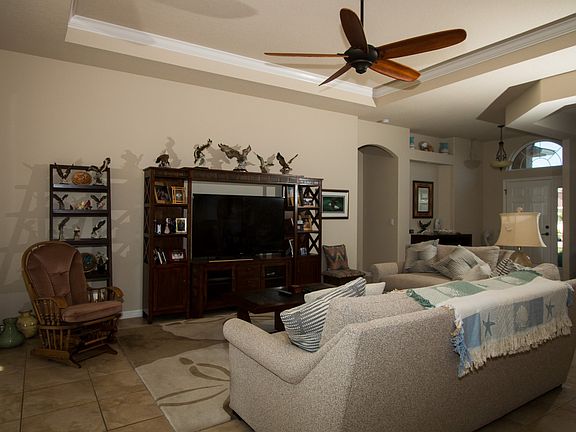 5th image of 117 Arena Lake Dr