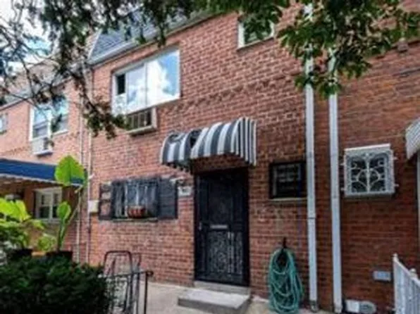 971 Schenck Avenue image 1 of 6