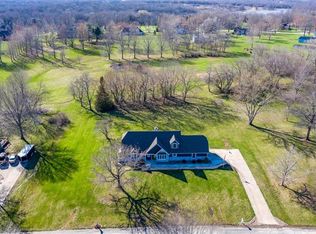 24006 Poindexter Rd, Lees Summit, MO 64086