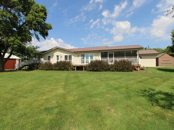 285 250th St, Ogden, IA 50212