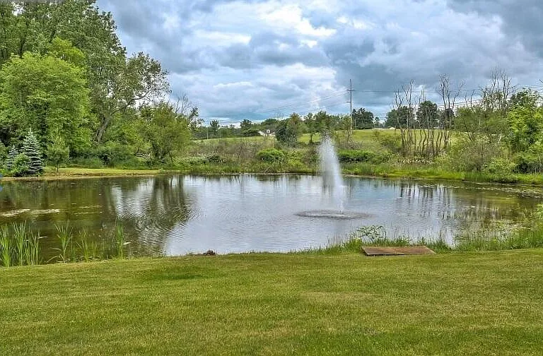 446 Rocky Hollow Dr — Photo 8