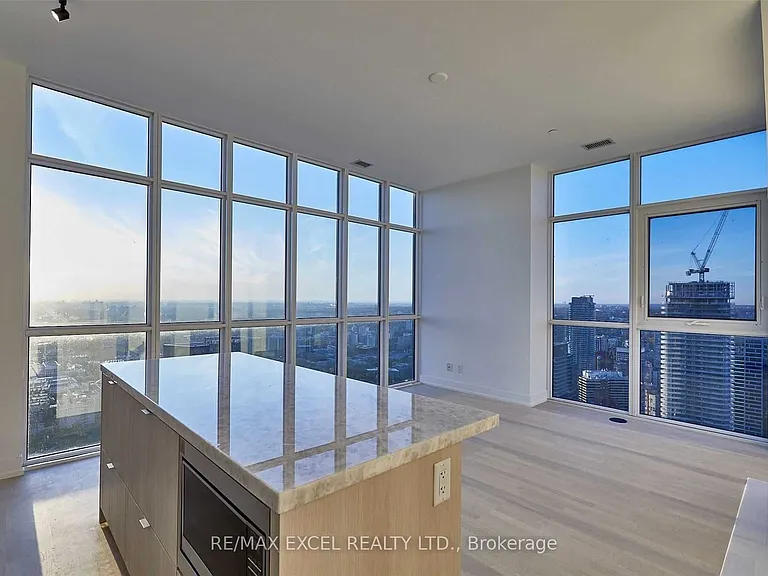 7 Grenville St #6403 — Photo 9