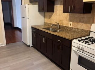 5626 S King Dr #2, Chicago, IL 60637