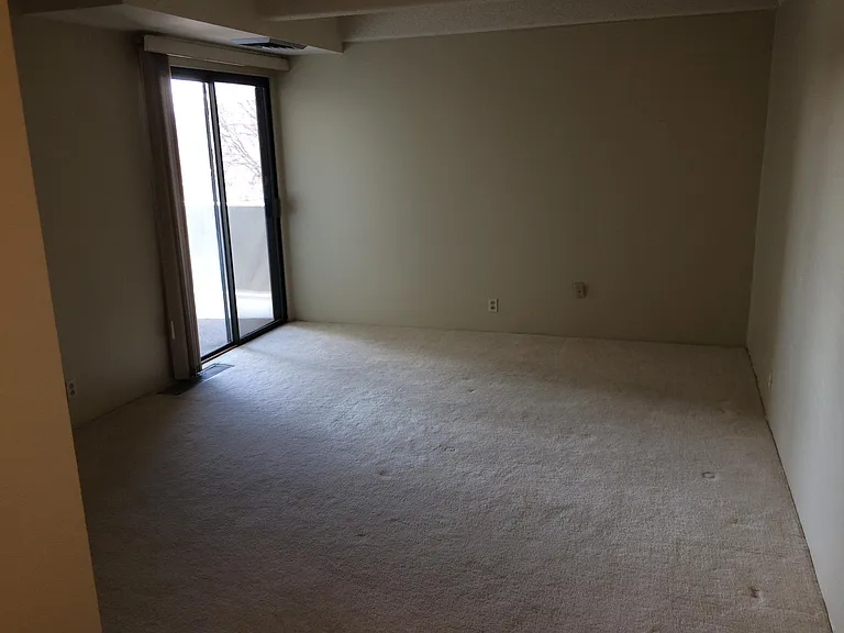 Master bedroom, doors to the west facing balcony