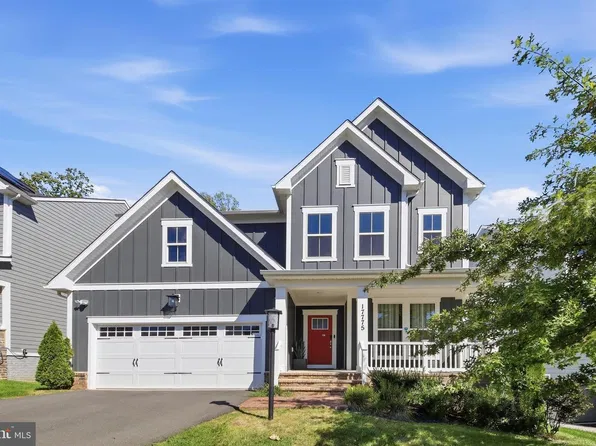 17775 White Campion Way, Dumfries, VA 22026