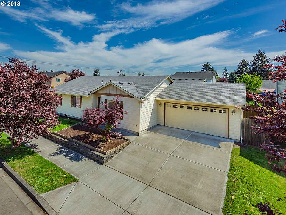 1st image of 4323 NE 125th Ave