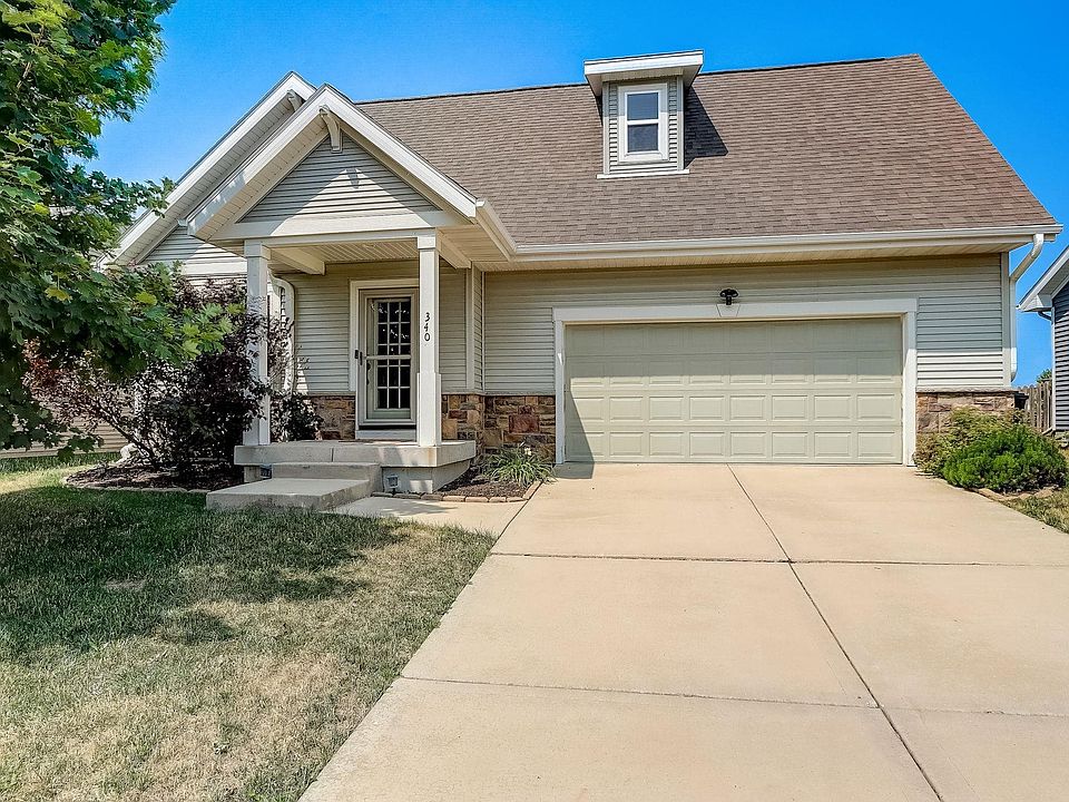 1st image of 340 S Goldenrod Dr
