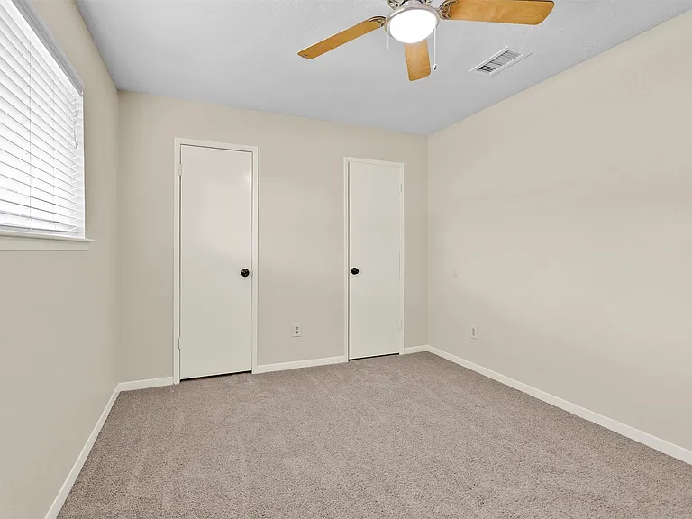 3127 Wagon Trail Dr — Photo 21