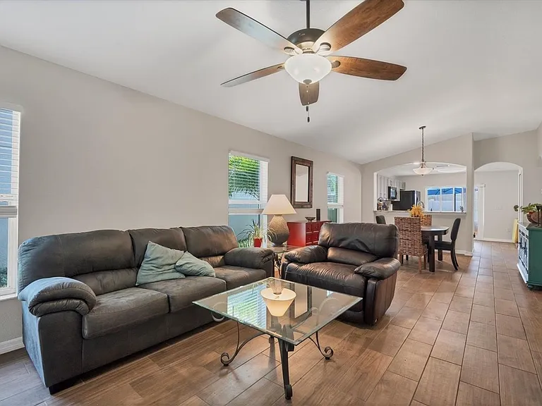 7227 Lumber Port Dr — Photo 4