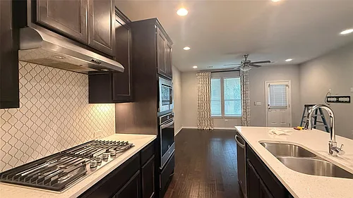 9102 Gage Dr Photo 1