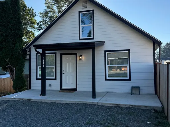 8518 9th Avenue Ct E, Tacoma, WA 98445