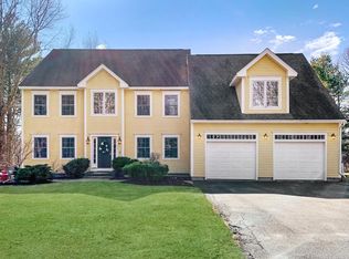 58 Stonewall Dr, Cumberland, ME 04021