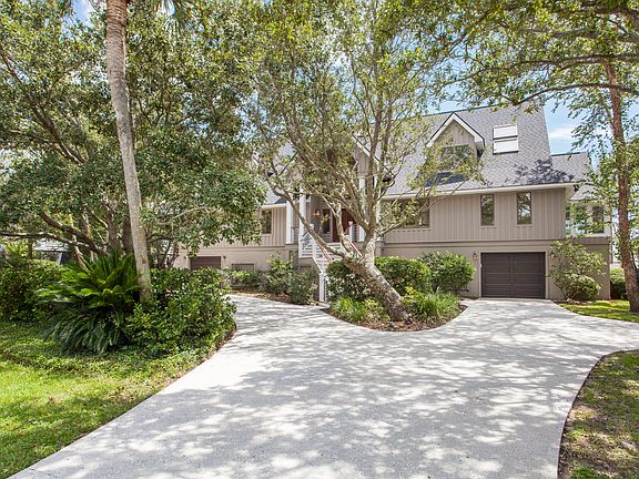 2nd image of 47 Waterway Island Dr