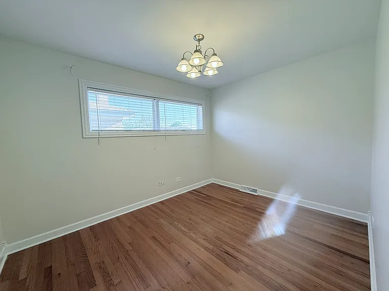 4528 Grace St — Photo 21