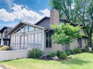 252 Killarney Beach Rd, Bay City, MI 48706