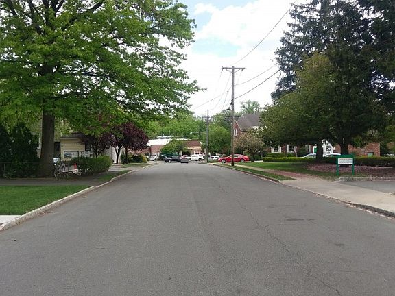 5th image of 22 Amelia Ave