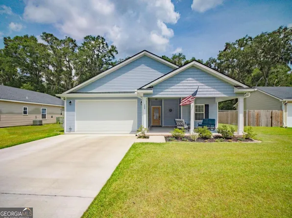 1228 Market St, Darien, GA 31305
