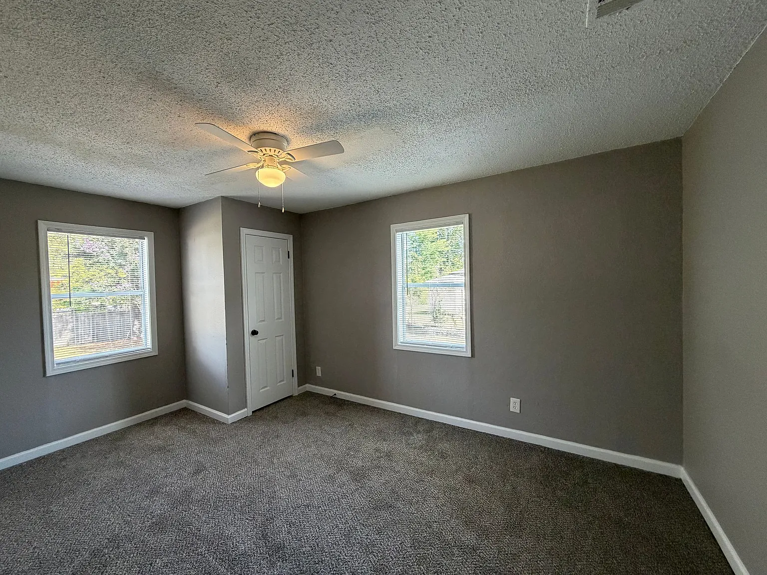 2478 Vollintine Cove — Photo 3