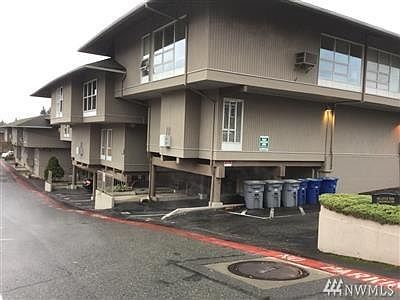 1st image of 952 100th Ave NE APT 235