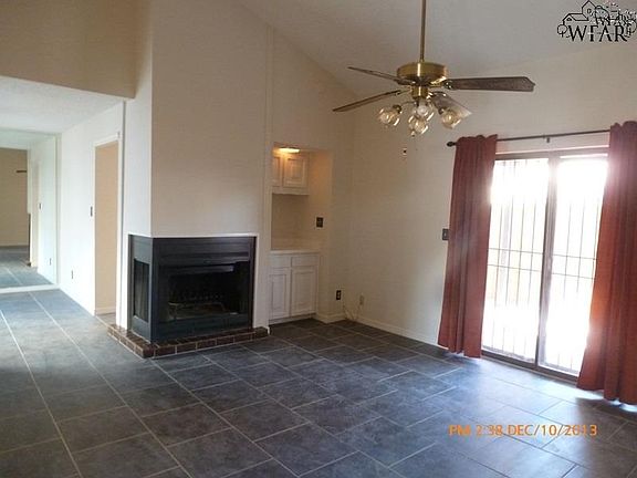 5th image of 4207 Seabury Dr