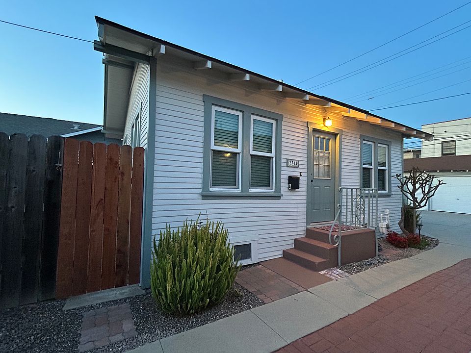 Front entry porch