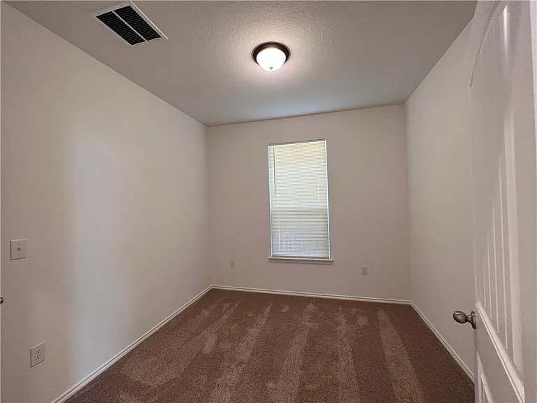 6409 Wagon Spring St — Photo 11