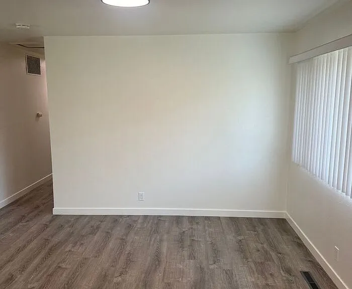 40352 Robin St — Photo 4