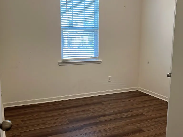 459 Summer Ranch Dr — Photo 3