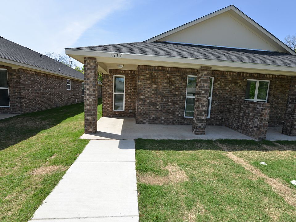 1st image of 427 Cynisca St Unit C