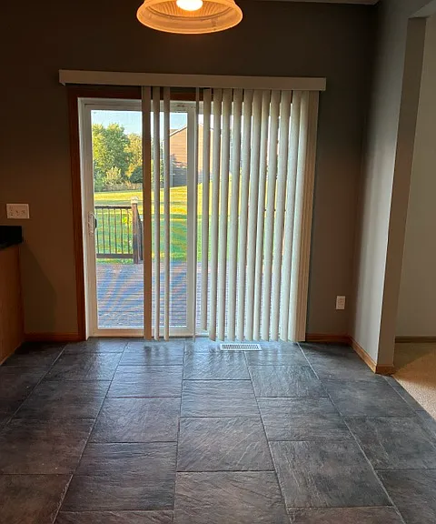 724 Gannon Way — Photo 10