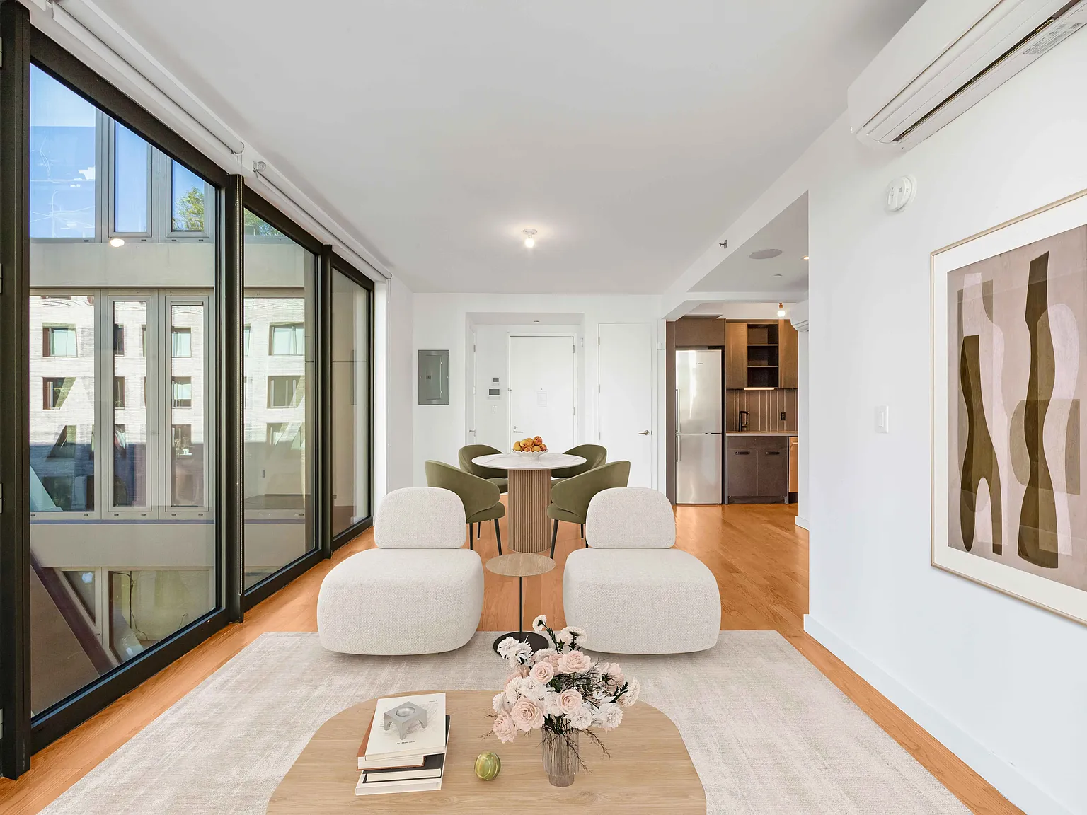 123 Melrose Street — Photo 1