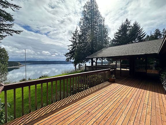3rd image of 4913 149th Avenue Ct SW