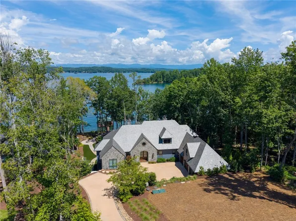 122 Waterfern Ct, Six Mile, SC 29682