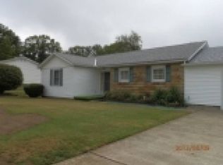 44 Shandon Ave, Zanesville, OH 43701