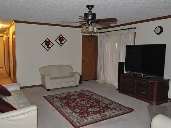 5th image of 3870 Rock Cliff Dr SW