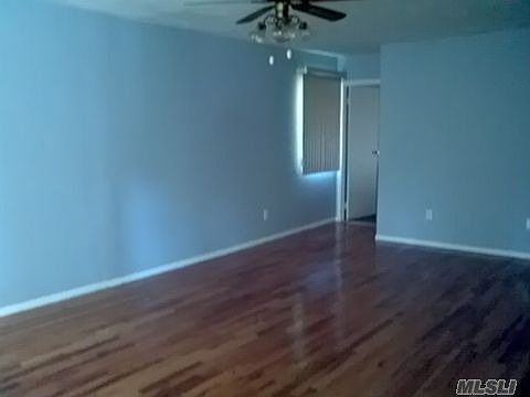 3rd image of 9 Gray St