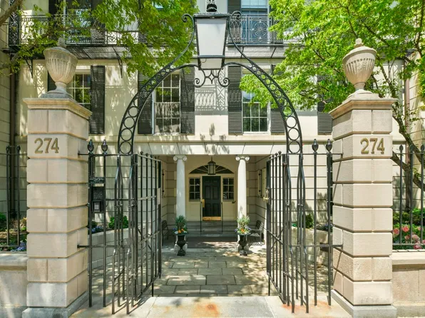 274 Beacon St #Penthouse, Boston, MA 02116