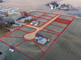 404 3rd St NW, Adams, MN 55909