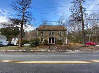 91 Center St #1, Groveland, MA 01834