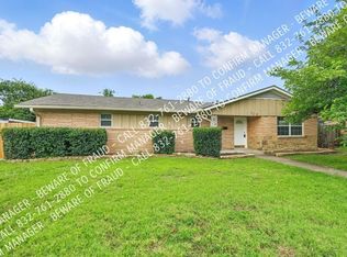 506 E Alexander Ln, Euless, TX 76040