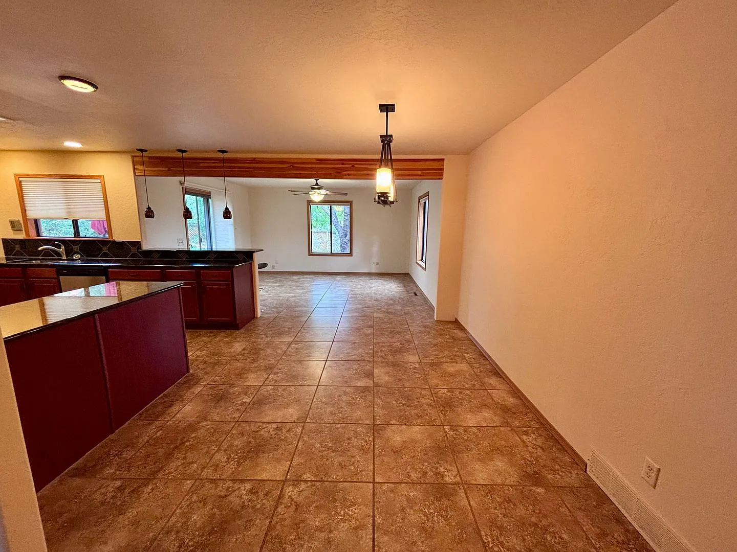 Unfurnished, 1-Year Long-Term Rental — Photo 4