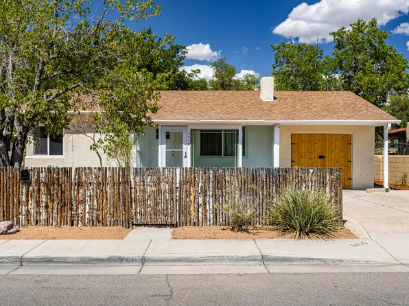 2419 Floral Rd NW, Albuquerque, NM 87104