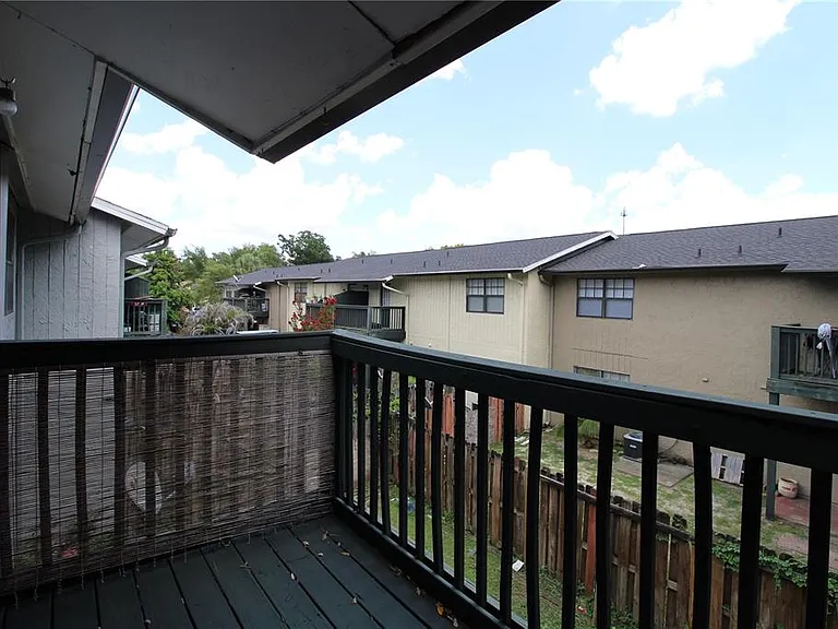 201 Poinsettia Pine Ct #202 — Photo 17