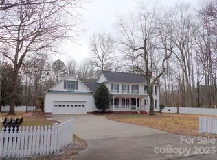 823 Old Limestone Rd E, York, SC 29745