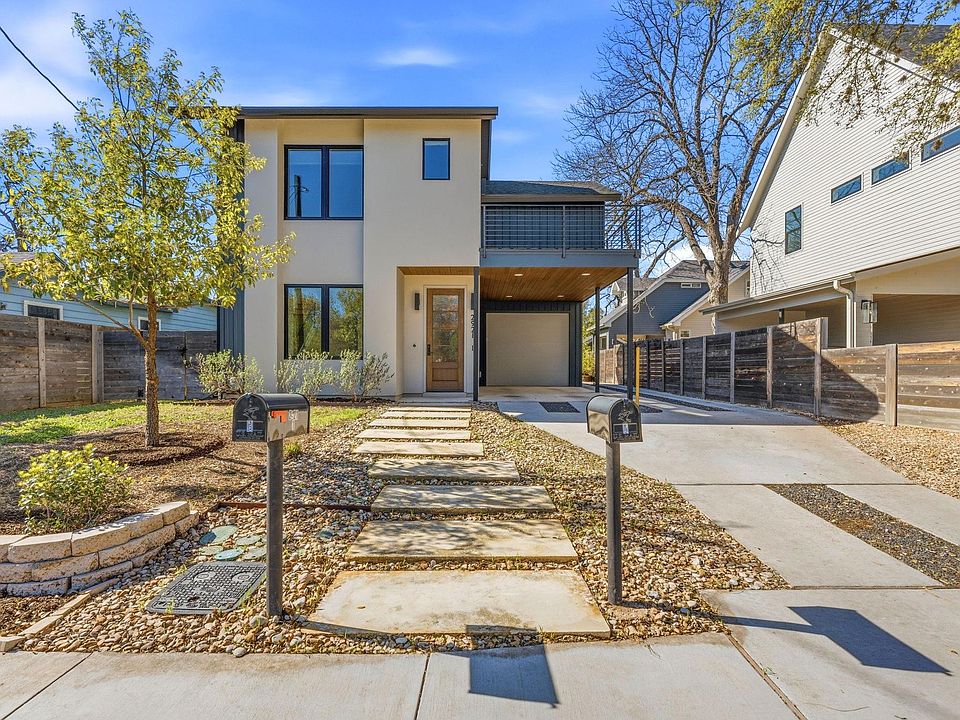 1st image of 2921 Lyons Rd #1