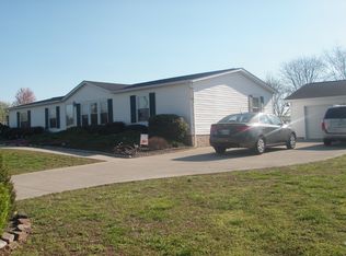 218 Meadowood Dr, Talbott, TN 37877