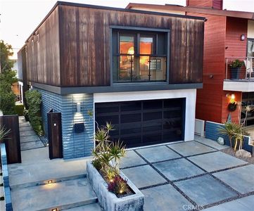 35 Geneva Walk, Long Beach, CA, 90803