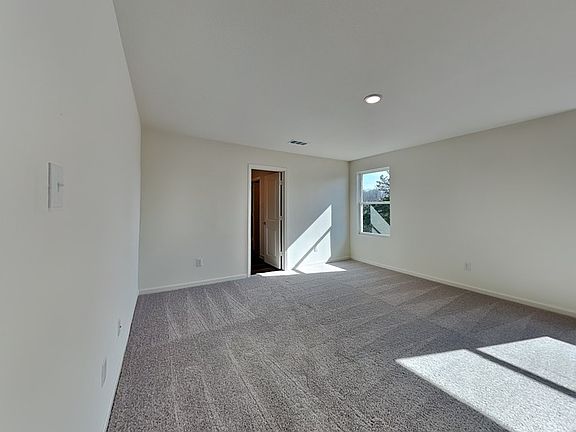 5th image of 4409 Silverweed Ln