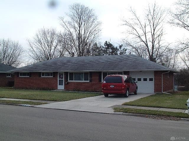 1st image of 621 Grandview Ave