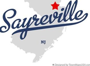 3 Begonia Ct, Sayreville, NJ